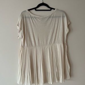 American Eagle Outfitter Cream Top with Frills on Back